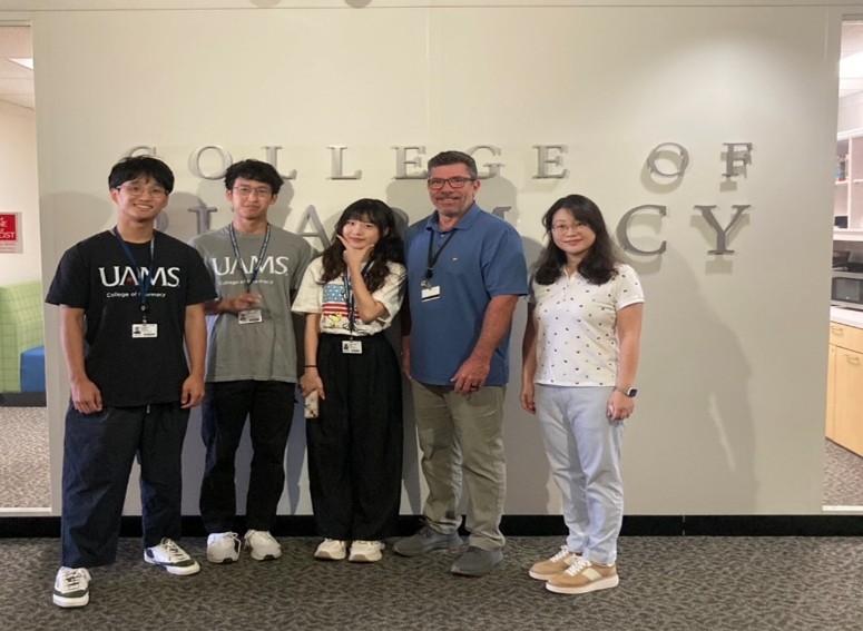 1140811鄭雍怡老師美國阿肯色州醫學科學大學2