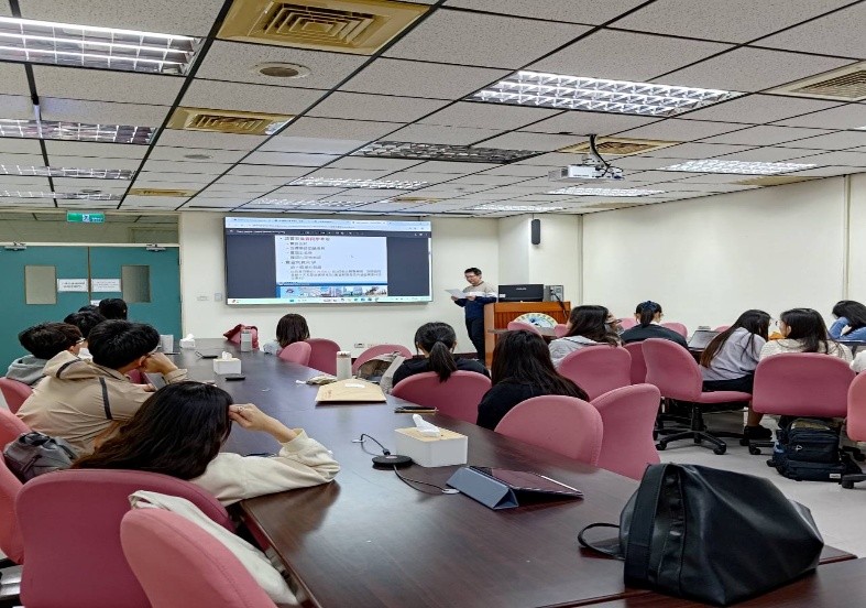 1141125曾志華藥廠參訪1